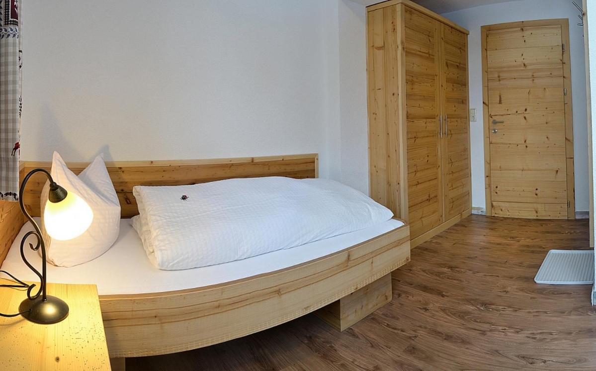 Mbz Birg 1414 Apartment Warth  Екстериор снимка
